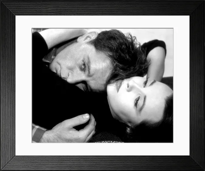 Framed Print : LOOK BACK IN ANGER, Richard Burton, Claire Bloom, 1958 Framed Print : LOOK BACK IN ANGER, Richard Burton, Claire Bloom, 1958