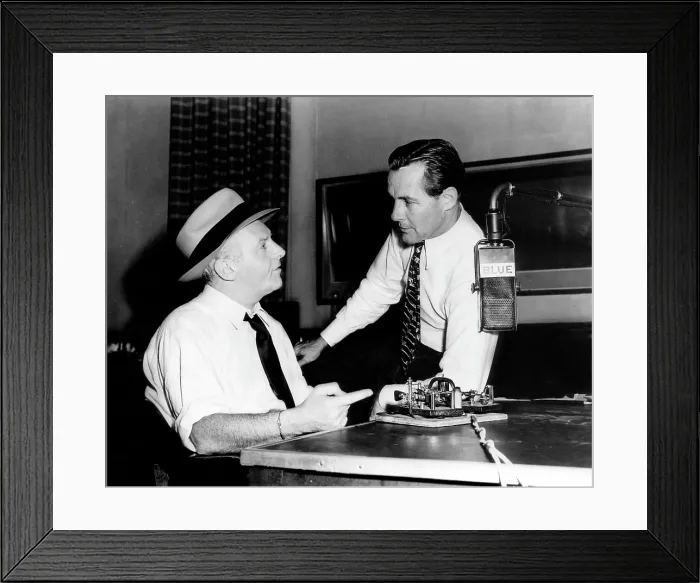 Framed Print : American radio commentators Walter Winchell (left), and Jimmy Fidler (right), just before going on the air for NBC's BLUE network, Hollywood, California, 1944 Framed Print : American radio commentators Walter Winchell (left), and Jimmy Fidler (right), just before going on the air for NBC's BLUE network, Hollywood, California, 1944