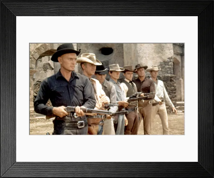 Framed Print : THE MAGNIFICENT SEVEN, Yul Brynner, Steve McQueen, Horst Buchholz, Charles Bronson, Robert Vaughn, Brad Dexter, James Coburn, 1960