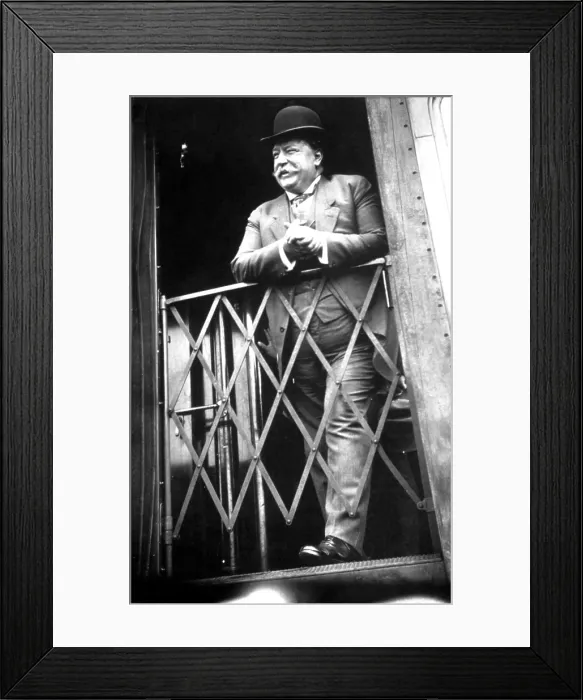 Framed Print : President WILLIAM HOWARD TAFT. Courtesy: CSU Archives  /  Everett Collection