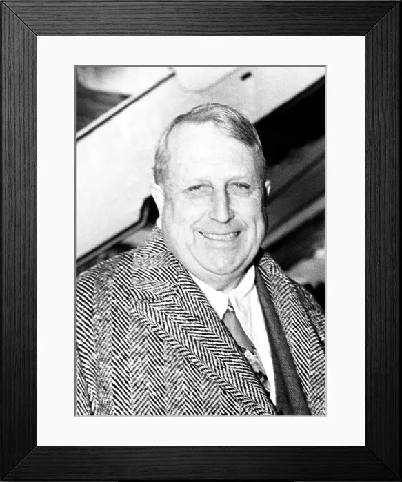 Framed Print : WILLIAM RANDOLPH HEARST, 1937. Courtesy: CSU Archives / Everett Collection Framed Print : WILLIAM RANDOLPH HEARST, 1937. Courtesy: CSU Archives / Everett Collection