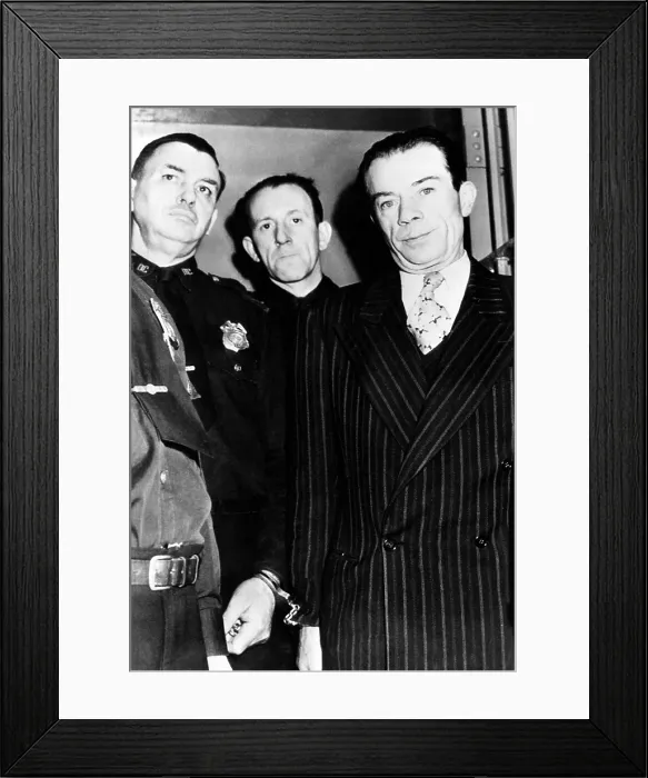 Framed Print : Bank robber and escaped convict, Willie the actor Sutton (right), in police custody for questioning concerning the Brinks robbery, 1950 Framed Print : Bank robber and escaped convict, Willie the actor Sutton (right), in police custody for questioning concerning the Brinks robbery, 1950