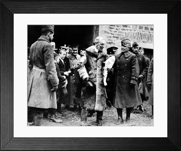 Framed Print : President Woodrow Wilson (center right), rejoicing with the French at the end of World War I, December 25, 1918. Courtesy: CSU Archives / Everett Collection Framed Print : President Woodrow Wilson (center right), rejoicing with the French at the end of World War I, December 25, 1918. Courtesy: CSU Archives / Everett Collection