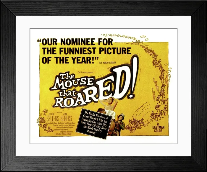 Framed Print : THE MOUSE THAT ROARED, Jean Seberg, Peter Sellers, 1959 Framed Print : THE MOUSE THAT ROARED, Jean Seberg, Peter Sellers, 1959