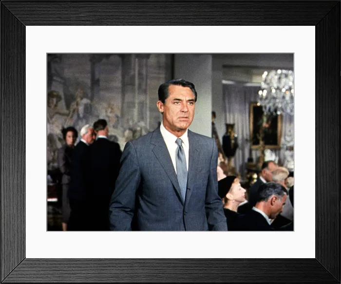 Framed Print : NORTH BY NORTHWEST, Cary Grant, 1959