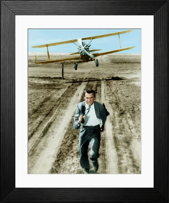 Framed Print : NORTH BY NORTHWEST, Cary Grant, 1959 Framed Print : NORTH BY NORTHWEST, Cary Grant, 1959