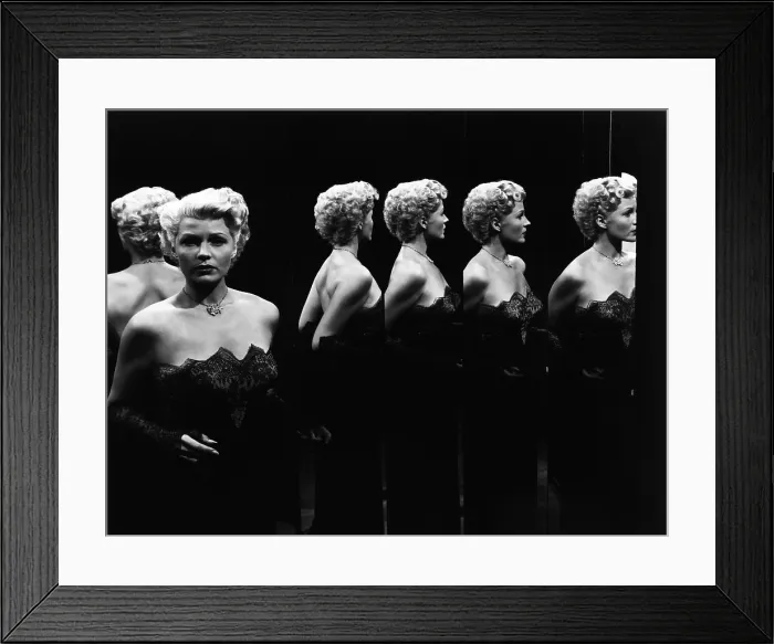 Framed Print : THE LADY FROM SHANGHAI, Rita Hayworth, 1947 ritahayworth-fscn33(ritahayworth-fscn33)