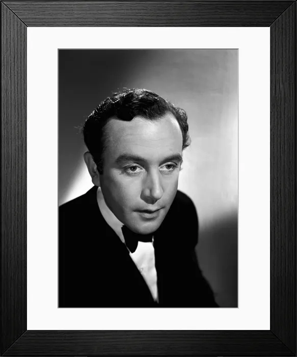 Framed Print : SONG OF PARIS, (aka BACHELOR IN PARIS), Dennis Price, 1952, sop1952fsc-fsct02, Photo by:Everett Collection(sop1952fsc-fsct02) Framed Print : SONG OF PARIS, (aka BACHELOR IN PARIS), Dennis Price, 1952, sop1952fsc-fsct02, Photo by:Everett Collection(sop1952fsc-fsct02)