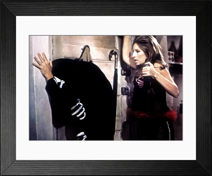 Framed Print : THE OWL AND THE PUSSYCAT, George Segal, Barbra Streisand, 1970 Framed Print : THE OWL AND THE PUSSYCAT, George Segal, Barbra Streisand, 1970