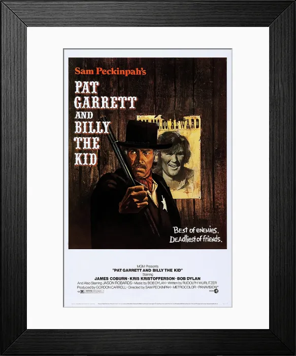 Framed Print : PAT GARRETT AND BILLY THE KID, (aka PAT GARRETT & BILLY THE KID), US poster art, from left: James Coburn, Kris Kristofferson, 1973 Framed Print : PAT GARRETT AND BILLY THE KID, (aka PAT GARRETT & BILLY THE KID), US poster art, from left: James Coburn, Kris Kristofferson, 1973