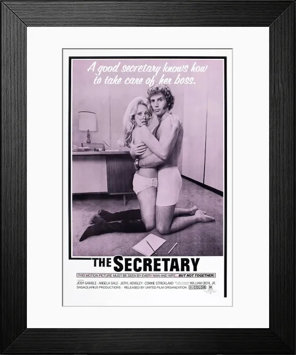 Framed Print : THE SECRETARY, US poster art, 1971 Framed Print : THE SECRETARY, US poster art, 1971