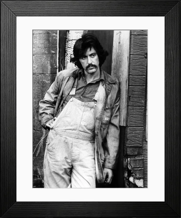Framed Print : SERPICO, Al Pacino, 1973 Framed Print : SERPICO, Al Pacino, 1973