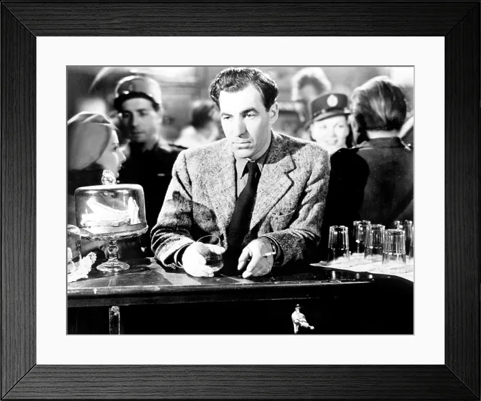 Framed Print : THE SMALL BACK ROOM, David Farrar, 1949