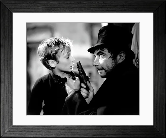 Framed Print : OLIVER TWIST, John Howard Davies, Robert Newton, 1948