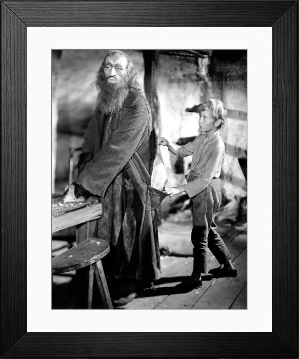Framed Print : OLIVER TWIST, Alec Guinness, John Howard Davies, 1948