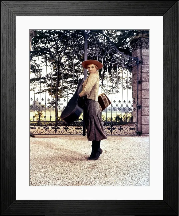 Framed Print : THE SOUND OF MUSIC, Julie Andrews, 1965, TM & Copyright 20th Century Fox Film Corp. All rights reserved
