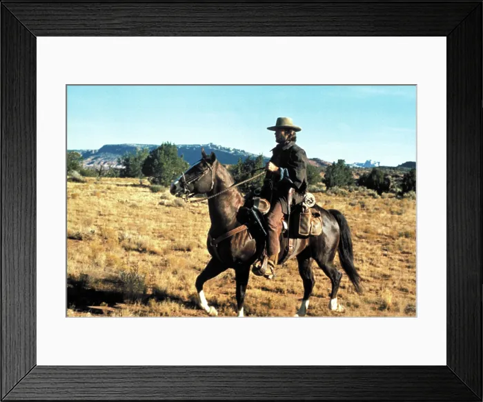 Framed Print : THE OUTLAW JOSEY WALES, Clint Eastwood, 1976