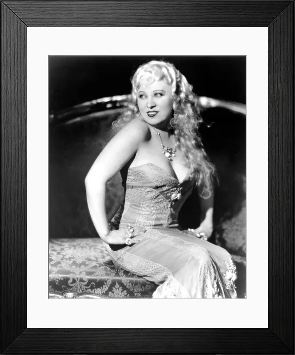 Framed Print : SHE DONE HIM WRONG, Mae West, 1933
