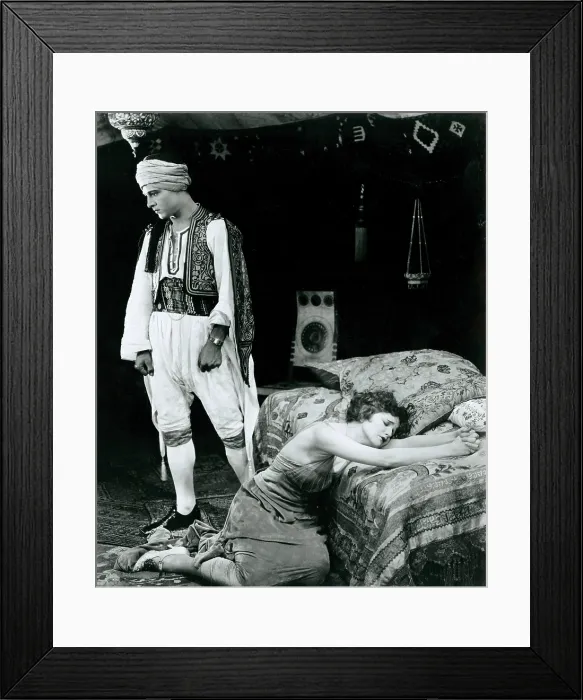 Framed Print : THE SHEIK, from left, Rudolph Valentino, Agnes Ayres, 1921