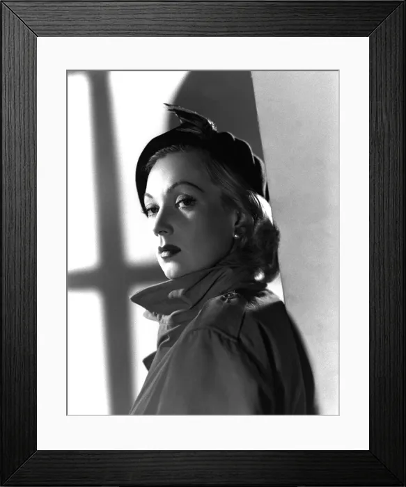 Framed Print : SHADOW ON THE WALL, Ann Sothern, 1950 Framed Print : SHADOW ON THE WALL, Ann Sothern, 1950