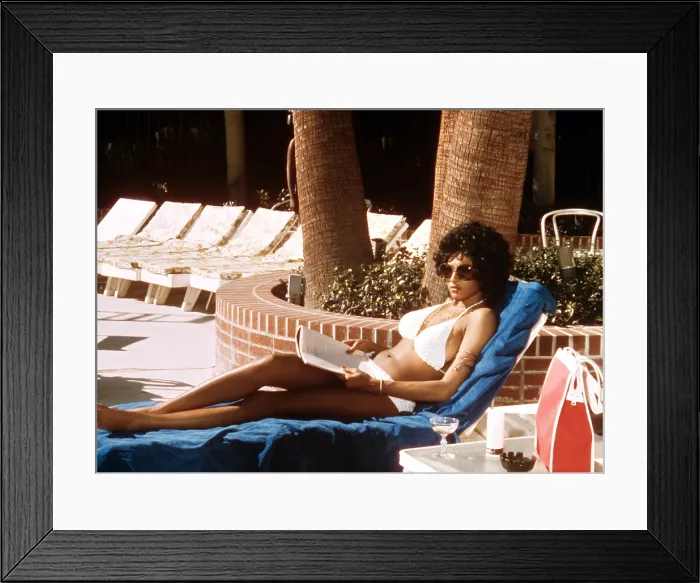 Framed Print : COFFY, Pam Grier, 1973