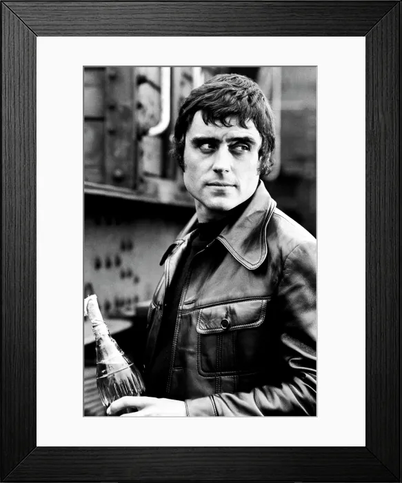 Framed Print : SITTING TARGET, Ian McShane, 1972