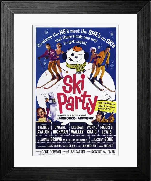 Framed Print : SKI PARTY, US poster, top from left: Frankie Avalon, Deborah Walley, Yvonne Craig, Dwayne Hickman, Lesley Gore (bottom left), Robert Q. Lewis (bottom right), 1965