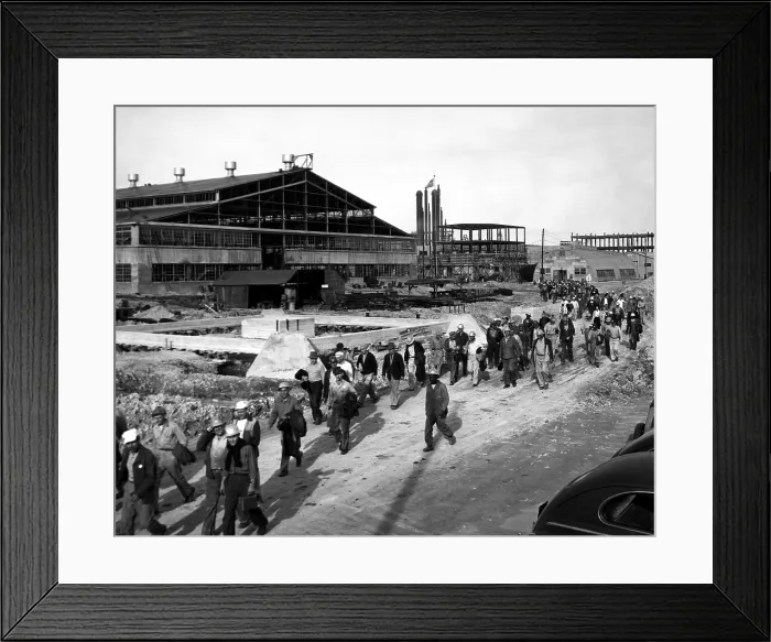 Framed Print : Construction workers rebuild a chemical company plant in Texas City, Texas, after it exploded, 1948.. Courtesy: CSU Archives  /  Everett Collection