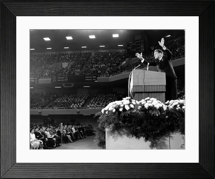 Framed Print : Billy Graham, Evangelist preaching in Nippon Budokan Hall, Tokyo, Japan, 10 / 25 / 67. Courtesy: CSU Archives  /  Everett Collection