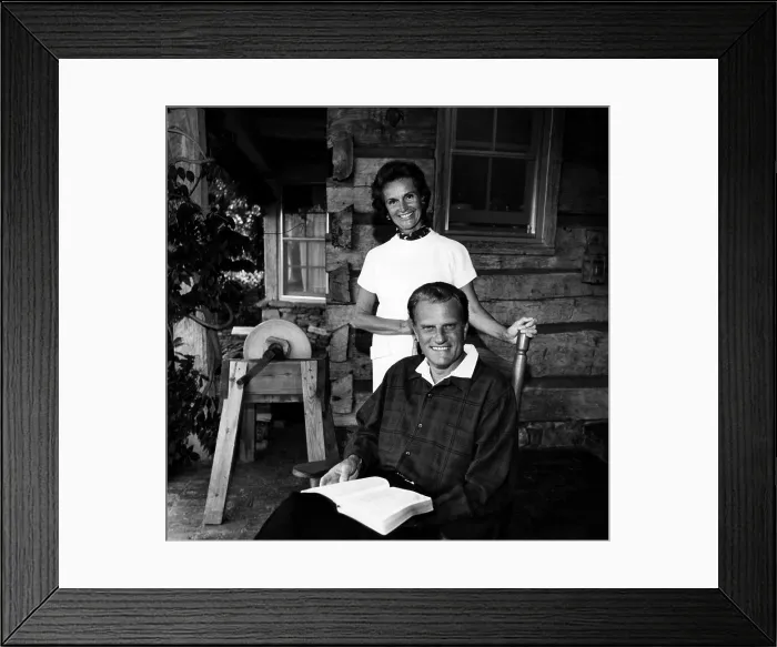 Framed Print : Evangelist, Billy Graham and his wife Ruth at their home in Montreal, North Carolina, 1972. Courtesy: CSU Archives / Everett Collection Framed Print : Evangelist, Billy Graham and his wife Ruth at their home in Montreal, North Carolina, 1972. Courtesy: CSU Archives / Everett Collection