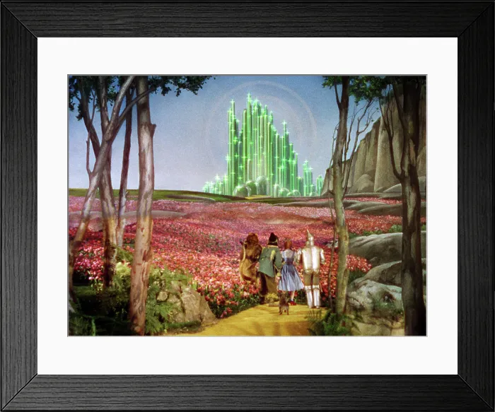 Framed Print : THE WIZARD OF OZ, from left: Bert Lahr, Ray Bolger, Judy Garland, Jack Haley, 1939