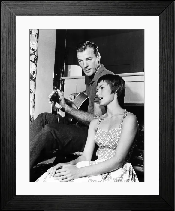 Framed Print : Decathalon Champion Bob Mathias and wife Melba, 1950s. Courtesy: CSU Archives / Everett Collection Framed Print : Decathalon Champion Bob Mathias and wife Melba, 1950s. Courtesy: CSU Archives / Everett Collection