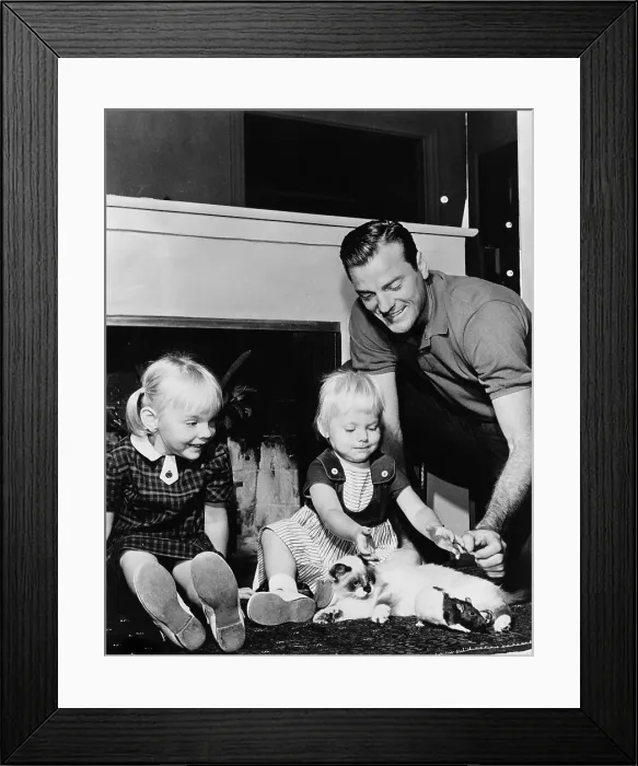 Framed Print : Decathalon Champion Bob Mathias with children, 1950s. Courtesy: CSU Archives / Everett Collection Framed Print : Decathalon Champion Bob Mathias with children, 1950s. Courtesy: CSU Archives / Everett Collection