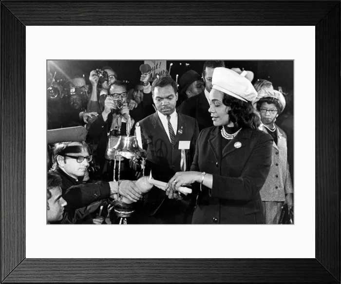 Framed Print : Coretta Scott King lights candle at anti Vietnam War rally, Washington, D.C. October 15, 1969.. Courtesy: CSU Archives  /  Everett Collection
