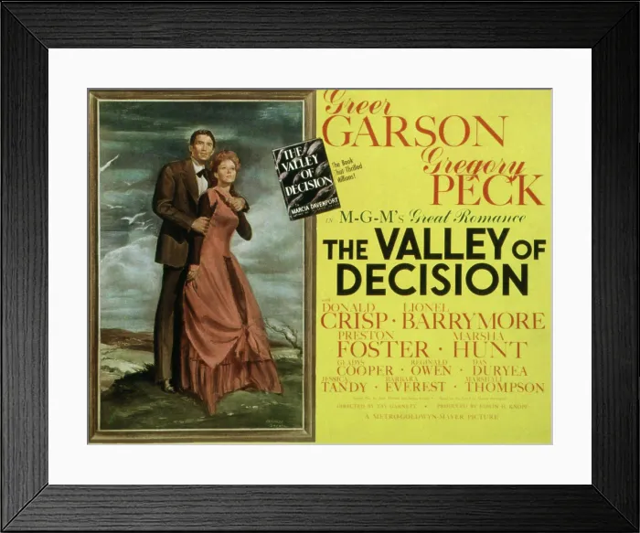 Framed Print : THE VALLEY OF DECISION, Gregory Peck, Greer Garson, 1945 Framed Print : THE VALLEY OF DECISION, Gregory Peck, Greer Garson, 1945