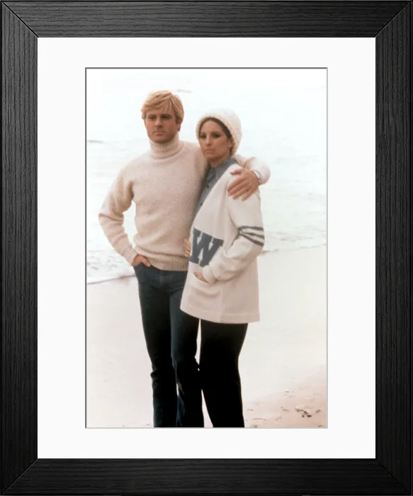 Framed Print : THE WAY WE WERE, Robert Redford, Barbra Streisand, 1973