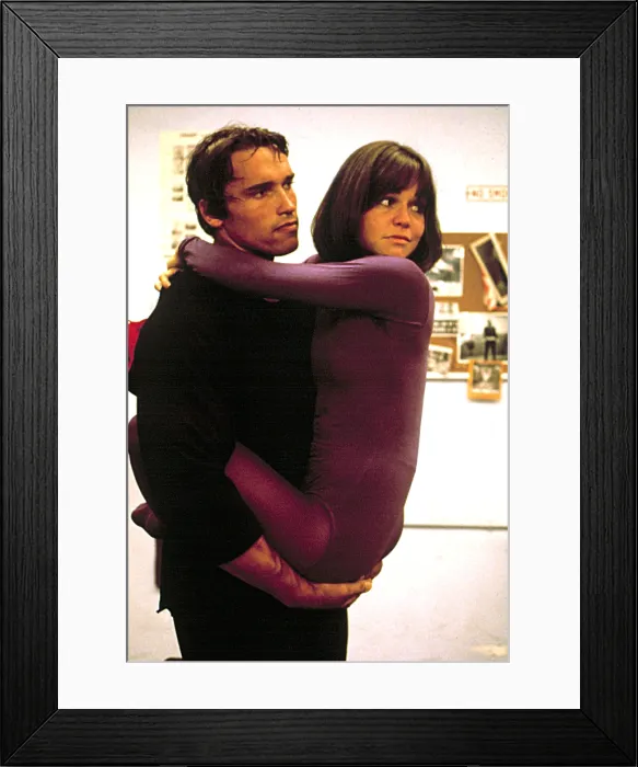 Framed Print : STAY HUNGRY, Arnold Schwarzenegger, Sally Field, 1976