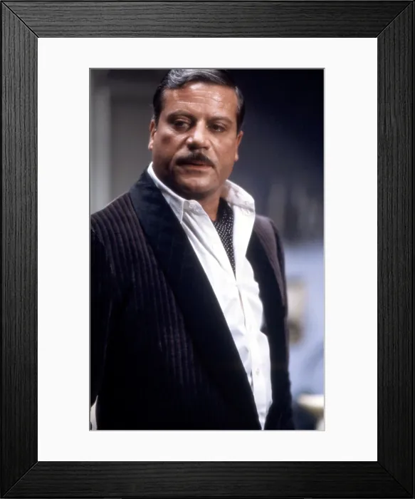 Framed Print : THE STING II, Oliver Reed, 1983, (c) Universal / courtesy Everett Collection