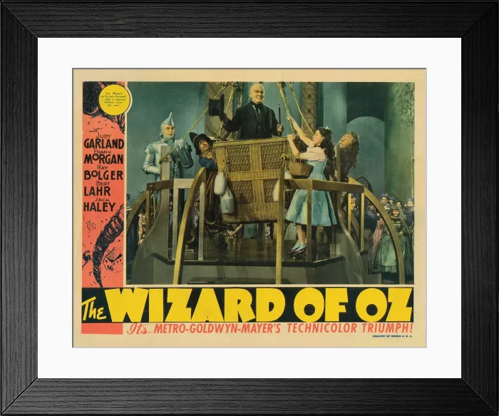 Framed Print : THE WIZARD OF OZ, Jack Haley, Ray Bolger, Frank Morgan, Judy Garland, Bert Lahr, 1939, balloon