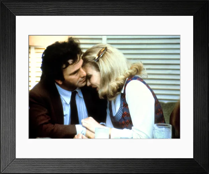 Framed Print : A WOMAN UNDER THE INFLUENCE, Peter Falk, Gena Rowlands, 1974