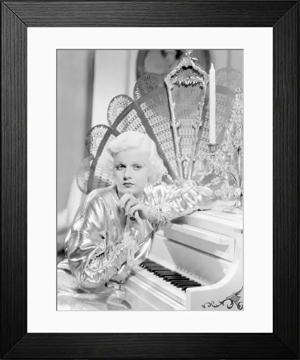 Framed Print : Jean Harlow, on set of BOMBSHELL, 1933 Framed Print : Jean Harlow, on set of BOMBSHELL, 1933