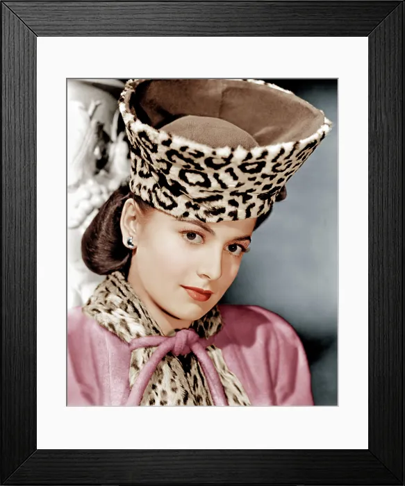 Framed Print : Olivia de Havilland, ca. 1943