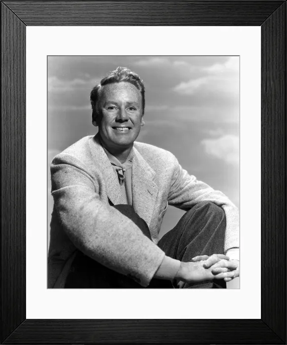 Framed Print : MIRACLE IN THE RAIN, Van Johnson, 1956 Framed Print : MIRACLE IN THE RAIN, Van Johnson, 1956