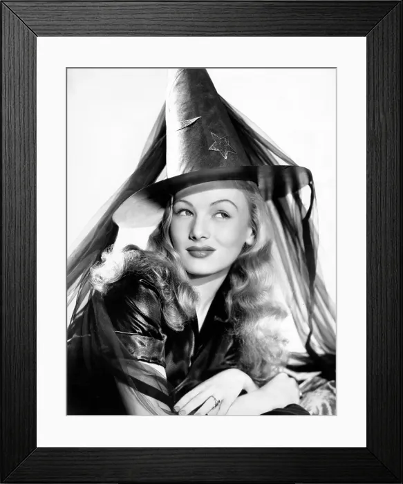 Framed Print : Veronica Lake in publicity pose for I MARRIED A WITCH, 1942