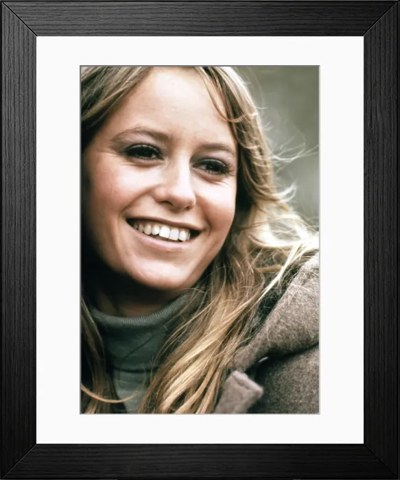 Framed Print : STRAW DOGS, Susan George, 1971 Framed Print : STRAW DOGS, Susan George, 1971