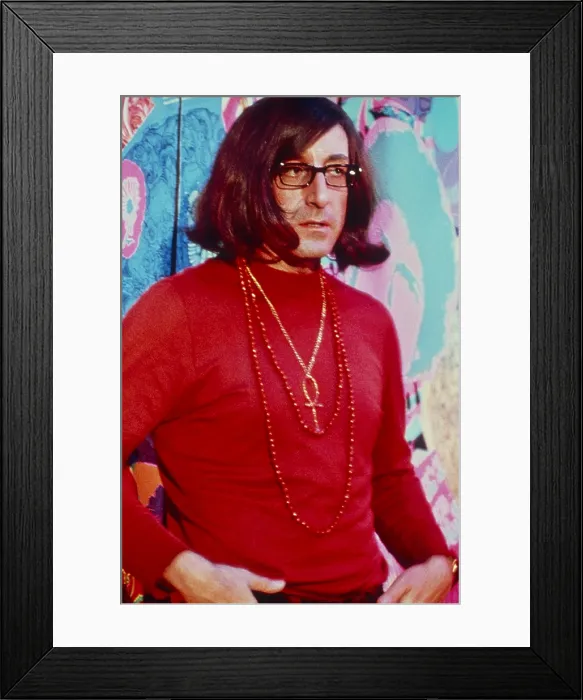 Framed Print : I LOVE YOU, ALICE B. TOKLAS!, Peter Sellers, 1968. ph: Warner Bros.  /  courtesy Everett Collection