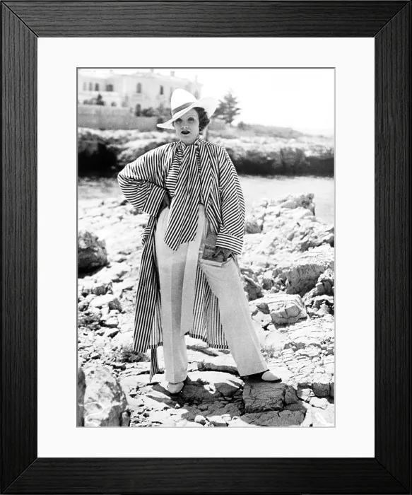 Framed Print : Marlene Dietrich, on vacation at Cap d'Antibes, summer 1933 Framed Print : Marlene Dietrich, on vacation at Cap d'Antibes, summer 1933