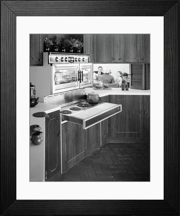 Framed Print : EV1914 - KITCHEN. Courtesy: CSU Archives  /  Everett Collection