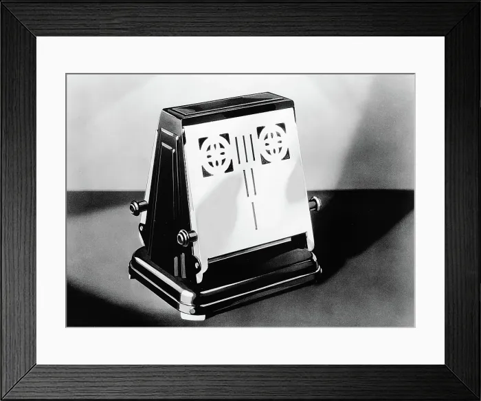 Framed Print : EV1901 - TOASTER. Courtesy: CSU Archives  /  Everett Collection