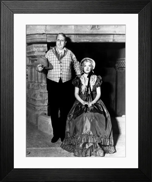 Framed Print : EV1850 - William Randolph Hearst and Marion Davies pose at the 49er party at San Simeon that celebrated Hearst's 70th birthday, 1933 Framed Print : EV1850 - William Randolph Hearst and Marion Davies pose at the 49er party at San Simeon that celebrated Hearst's 70th birthday, 1933